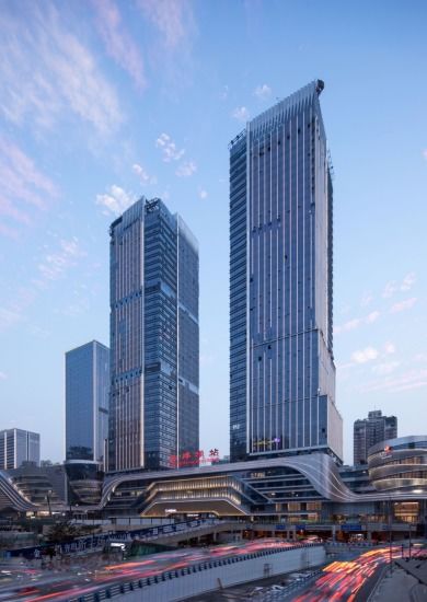 煥新城市美好，讓重慶感受龍湖溫度